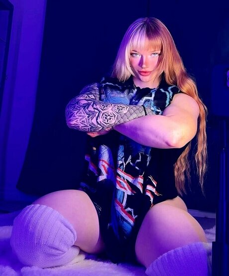 lilac lexx Oben ohne OnlyFans