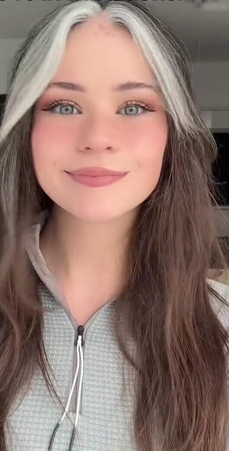 nadinebreaty OnlyFans Pornografie geleakt