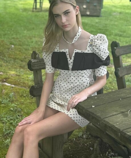 Claire Jameson OnlyFans-Fotos