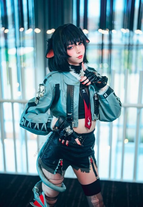 Duckie Cos OnlyFans Strip