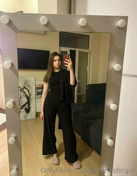 gymnasticgirl Sextape OnlyFans Nacktbilder