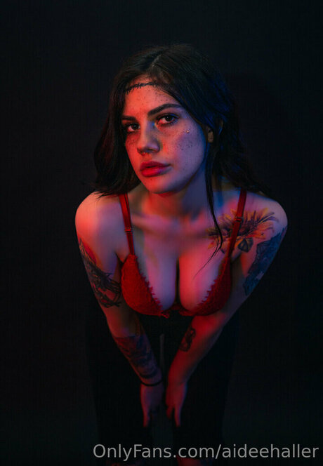 Aidee Haller OnlyFans Nacktbilder