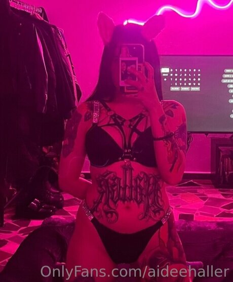 Aidee Haller Leaks von Nacktbildern auf OnlyFans