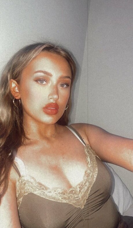 Kiera Bridget OnlyFans XX