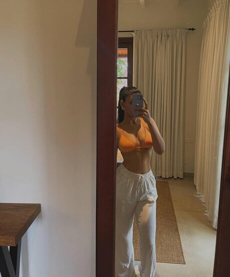 Pakhi Gadh Leaks von Nacktbildern auf OnlyFans