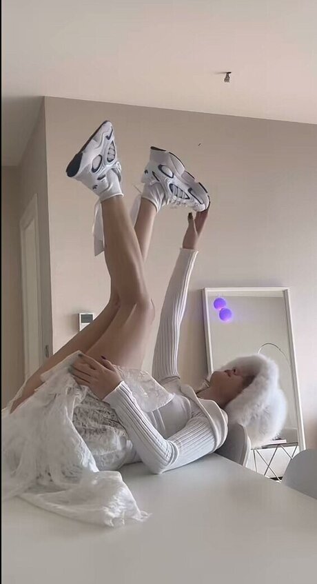 zeybik OnlyFans Model Bilder