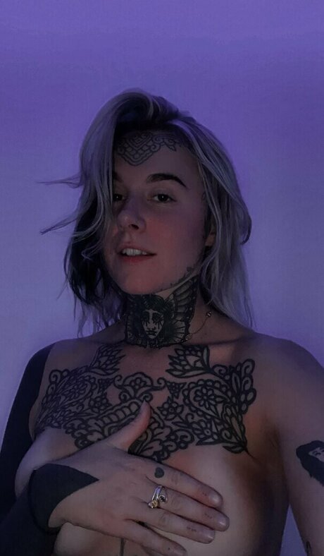 divinement bon Joi OnlyFans