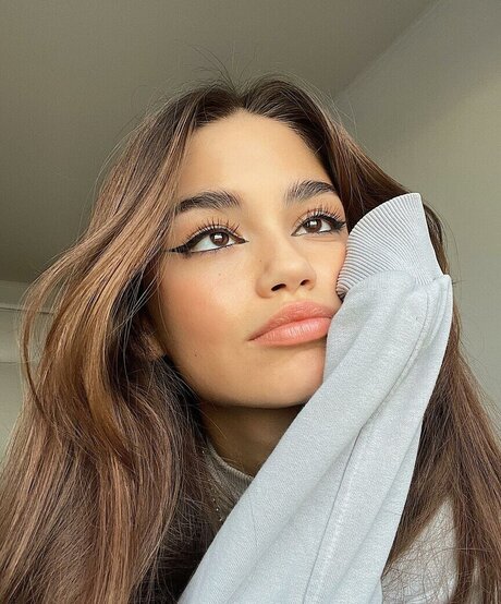 Sofia Chernasova Nacktpornos von OnlyFans geleakt