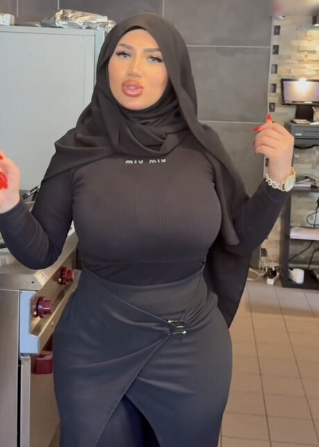 Abir zrk Kostenlose OnlyFans-Inhalte