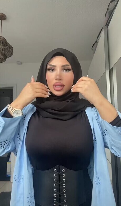 Abir zrk XXX OnlyFans