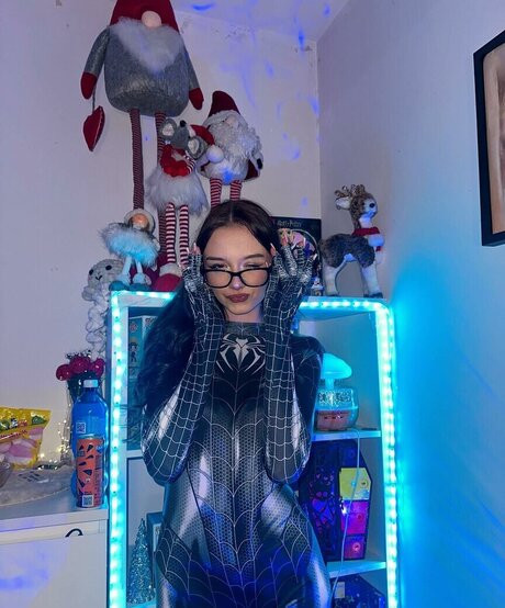 Mela Pustelnik OnlyFans