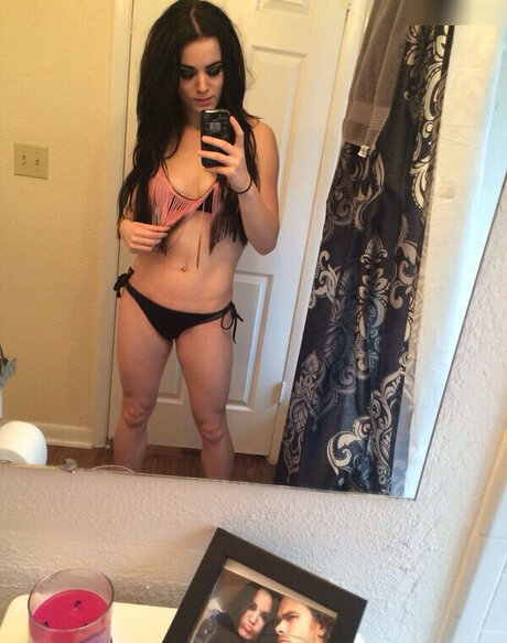 Saraya Jade Bevis OnlyFans Gratis Porn