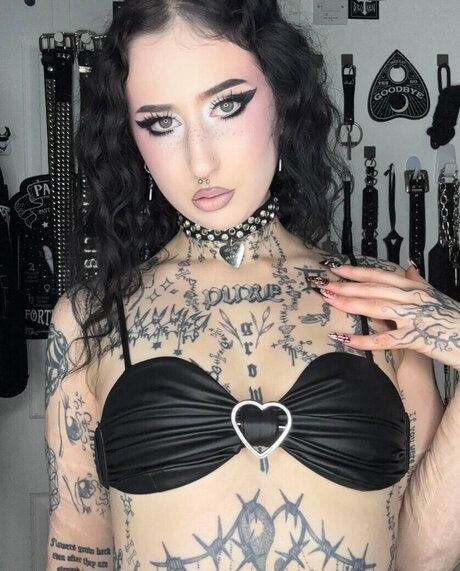 chl0lunaa OnlyFans-Komplettinhalte