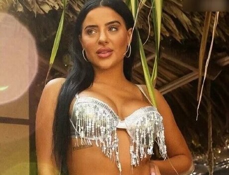 Leyla Lahouar OnlyFans Fick geleakt