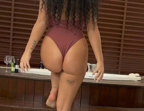 Leyla Lahouar Nacktbilder geleakt OnlyFans geleakt