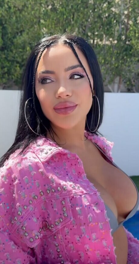 Leyla Lahouar Nacktbilder geleakt OnlyFans Aufgedeckt