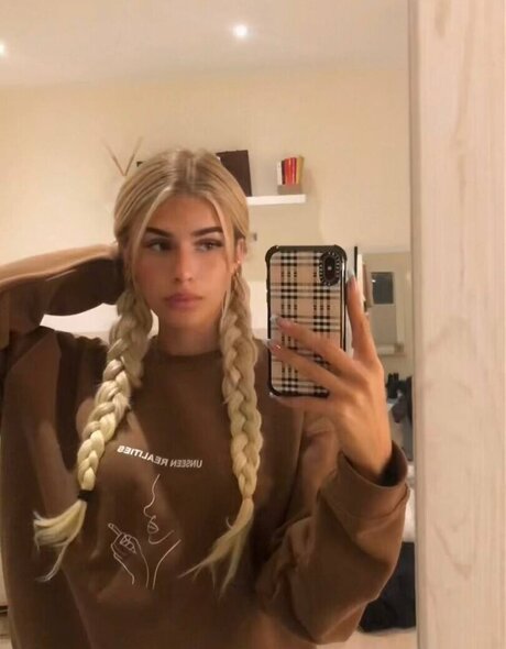 Sophie Schnur OnlyFans Modelfoto