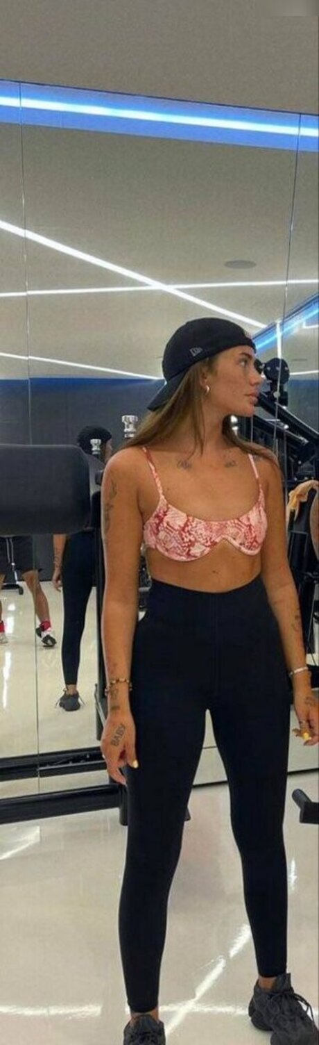 Loredana Zefi OnlyFans-Bilder