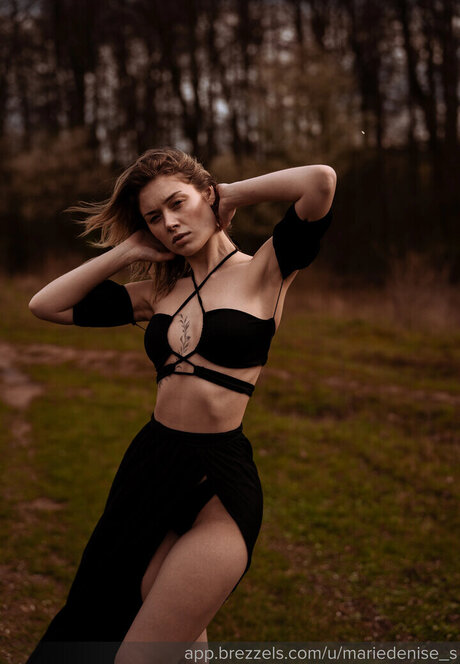 Marie Denise Schwarz Heiße OnlyFans Inhalte