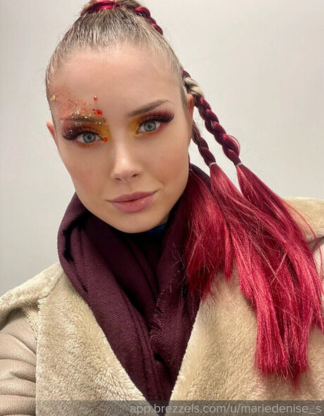 Marie Denise Schwarz OnlyFans Fotos