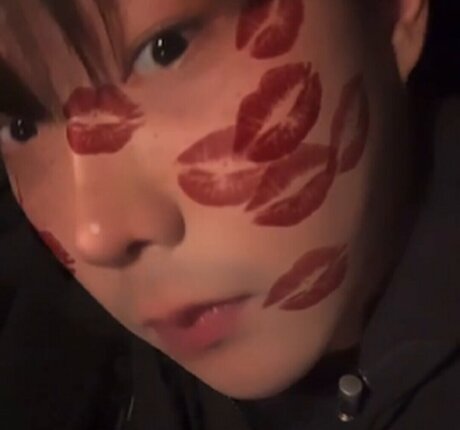 ehxoehlstkfka0 OnlyFans-Sex