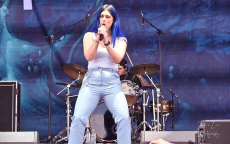 Courtney LaPlante Brüste OnlyFans