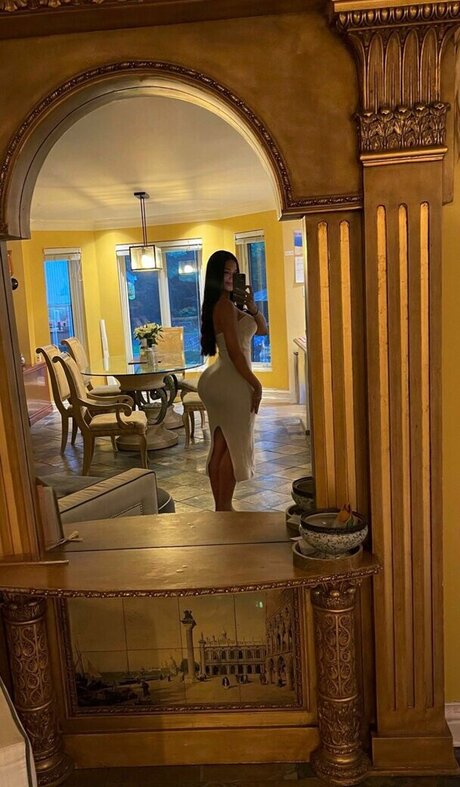 Kiana Dufour OnlyFans-Model