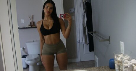 Kiana Dufour OnlyFans XXX