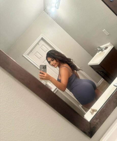 Melissamariee 11 11atm Nacktbilder auf OnlyFans