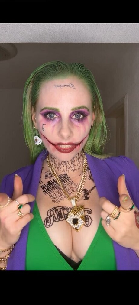 Jacqueline Sparrow Nur für Fans