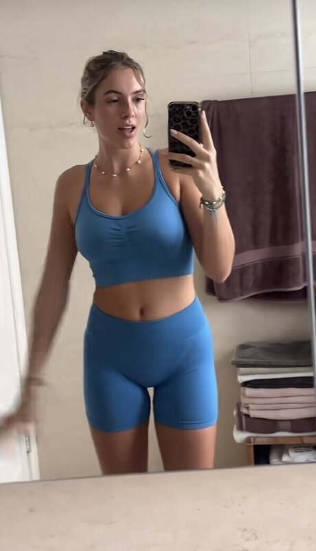 Mara H lbach Nacktbilder auf OnlyFans