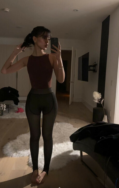 Melody Oz Nacktbilder von OnlyFans geleakt