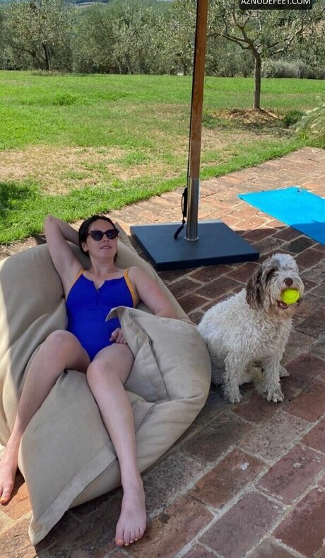 Taskmaster Women Strip OnlyFans