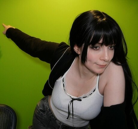 Misschalice Oben ohne OnlyFans