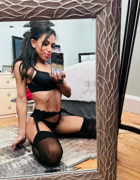 KMsmile OnlyFans Fotos