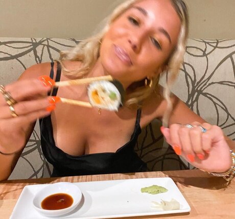 julie tirado OnlyFans Leaks Pornografie