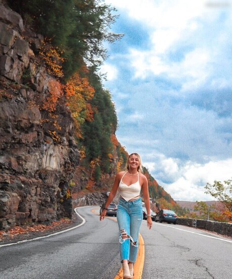 blonde teen pussy onlyfans kostenlos nackt Portfolio