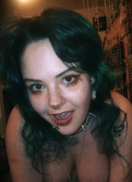 Pinegreentea OnlyFans kostenlos