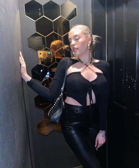 ayyetay Kostenloses OnlyFans