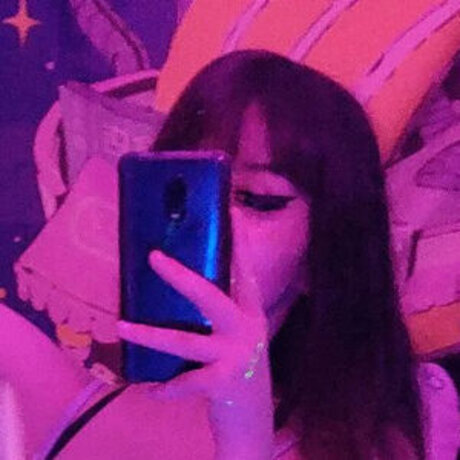 theakaleina OnlyFans Striptease