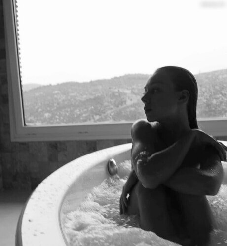 Ester Exp sito OnlyFans Leaks Pornografie