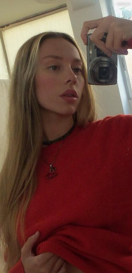 Ester Exp sito OnlyFans-Fotos