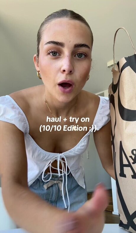 Lea Breuer Nacktbilder geleakt OnlyFans geleakt