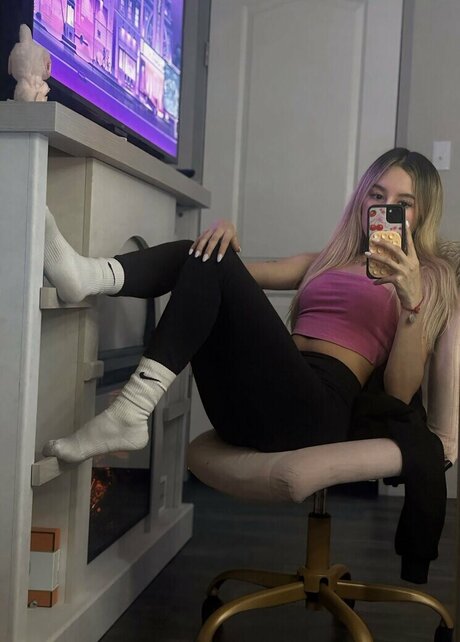 Spoilnat Nacktbilder von OnlyFans geleakt