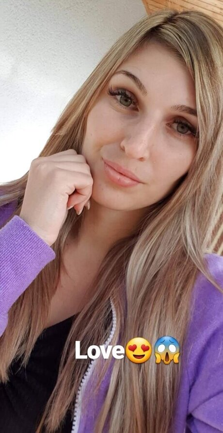 its sunny93 Geleakte OnlyFans-Inhalte