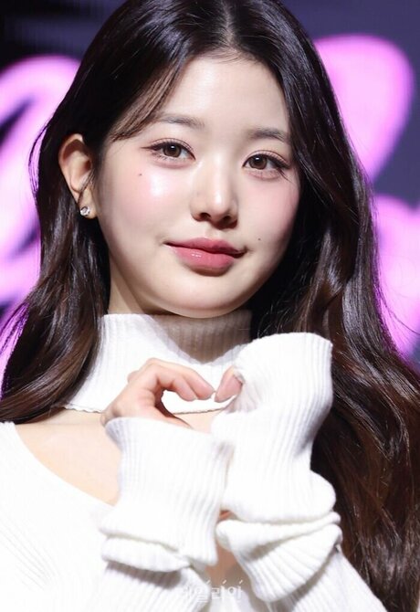 Jang Won young OnlyFans