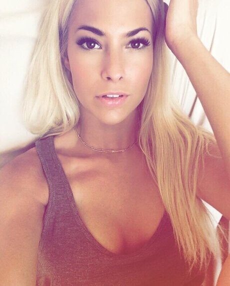 Isi Gl ck OnlyFans Nacktbilder geleakt