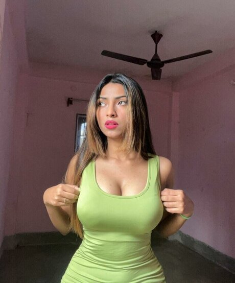 itz me saheli official OnlyFans Model Bilder