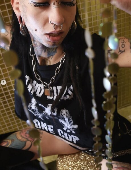 miicky3 0 OnlyFans-Inhalte