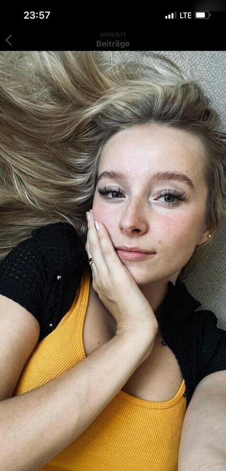 MinusElf NurlyFans-Brüste